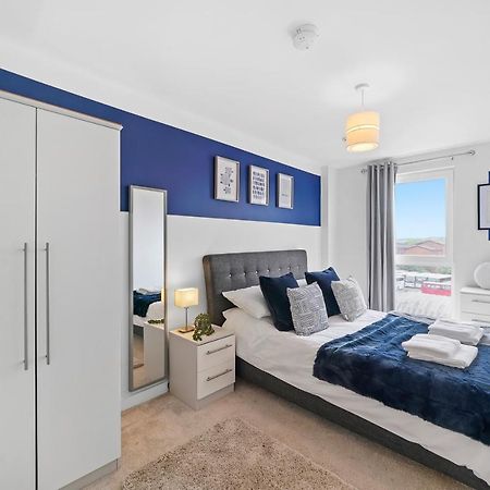 Stunning 2 Bedroom Apartment Leeds  Bagian luar foto