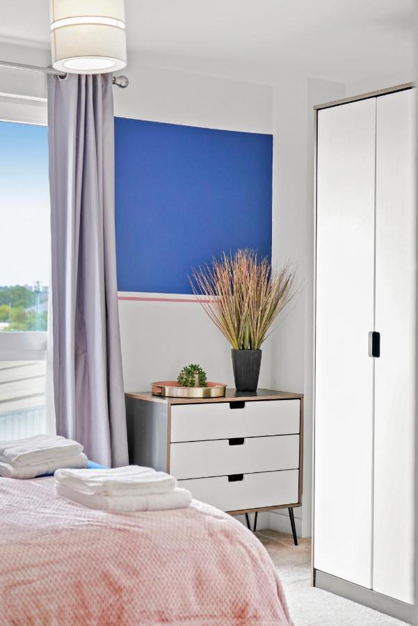 Stunning 2 Bedroom Apartment Leeds  Bagian luar foto
